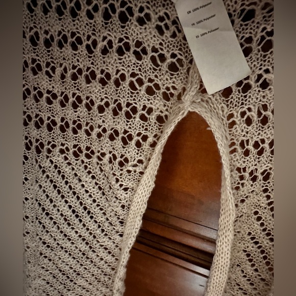 Maxi cardigan knit sweater from
Urban Heritage size M
C$19 - Picture 3 of 4